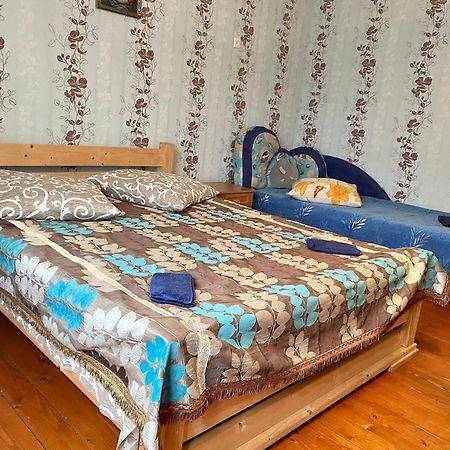 Medova Hata Hotel Verkhnyaya Rozhanka Quarto foto