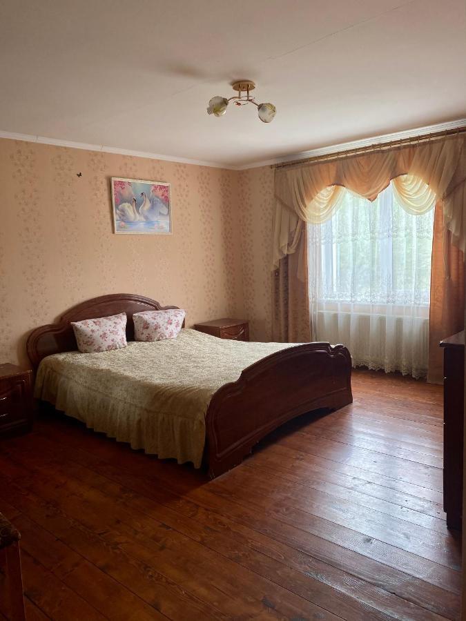 Medova Hata Hotel Verkhnyaya Rozhanka Exterior foto