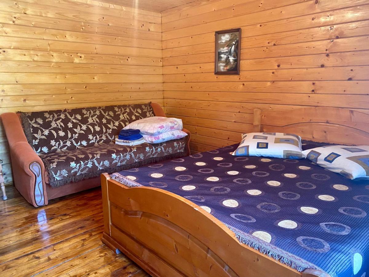 Medova Hata Hotel Verkhnyaya Rozhanka Exterior foto